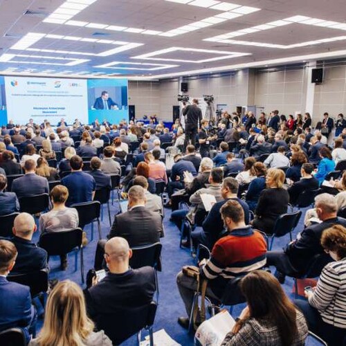 Эксперты собрались на Российской строительной неделе | Новости | «Завод Металлических Изделий»